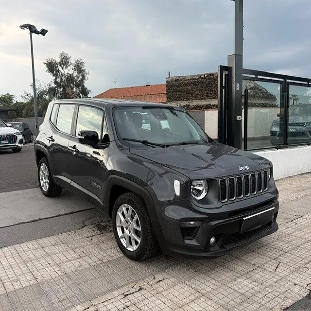 Jeep Renegade 2023 photo 4