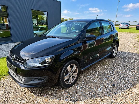 Volkswagen Polo 2010 photo 2