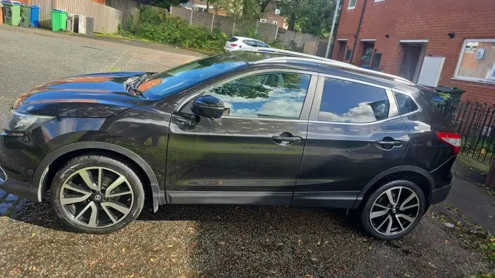 Nissan Qashqai 2016 photo 2