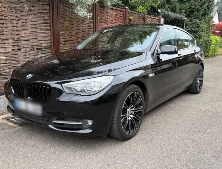 BMW 530 Gran Turismo