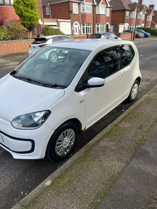 Volkswagen Up 2012 photo 4