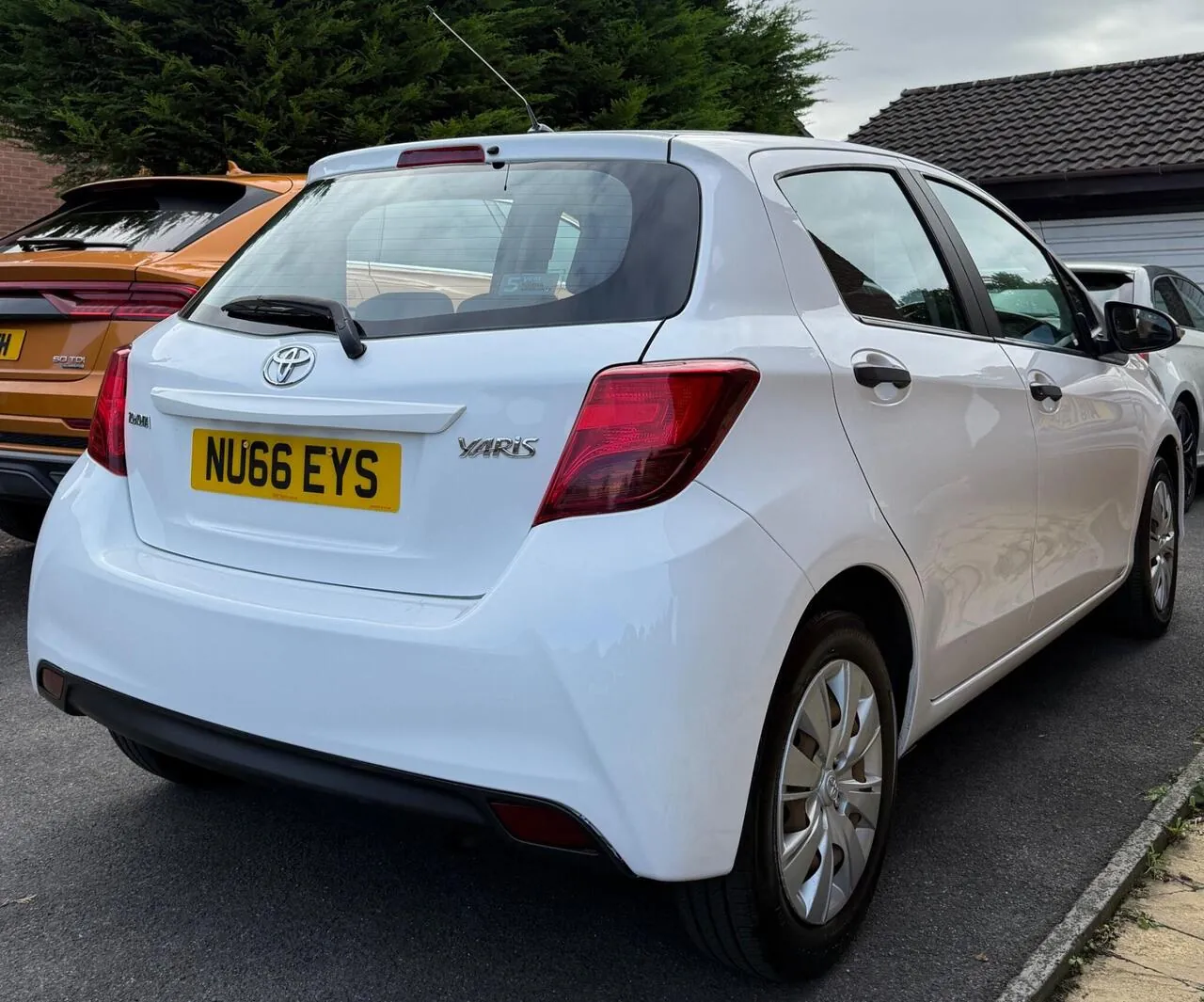 Toyota Yaris 2016 photo 5