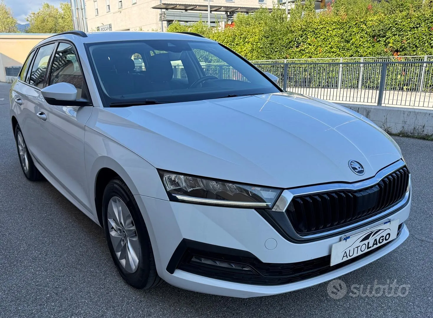 Skoda Octavia 2023 photo 3