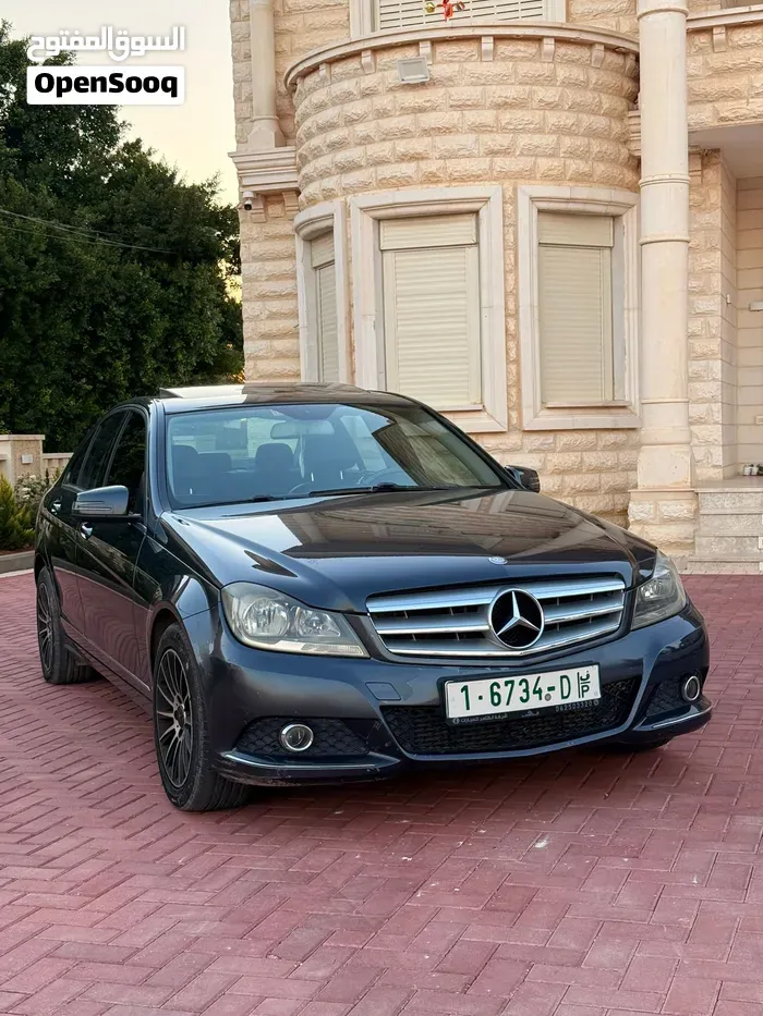 Mercedes-Benz C-Class 2012 photo 5
