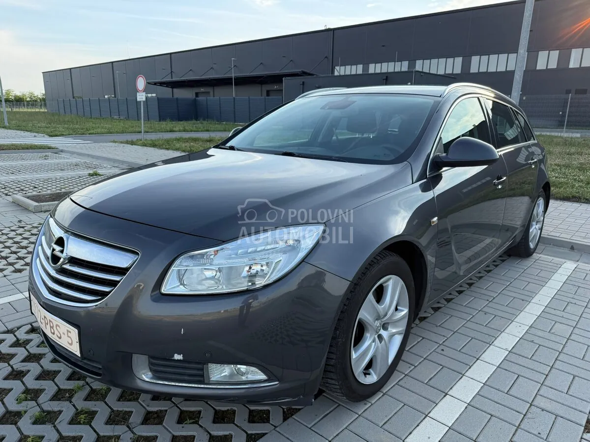 Opel Insignia 2011 photo 4