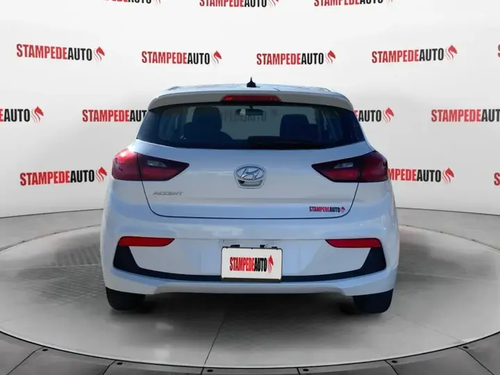 Hyundai Accent 2019 photo 4