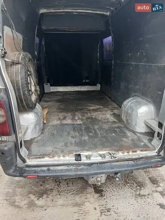 Renault Master 2006 photo 5