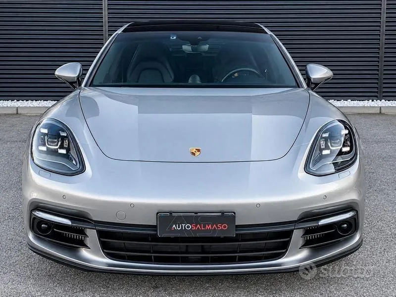 Porsche Panamera 2019 photo 2