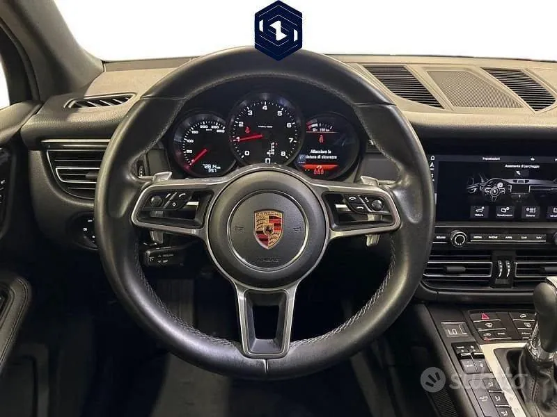 Porsche Macan 2021 photo 3