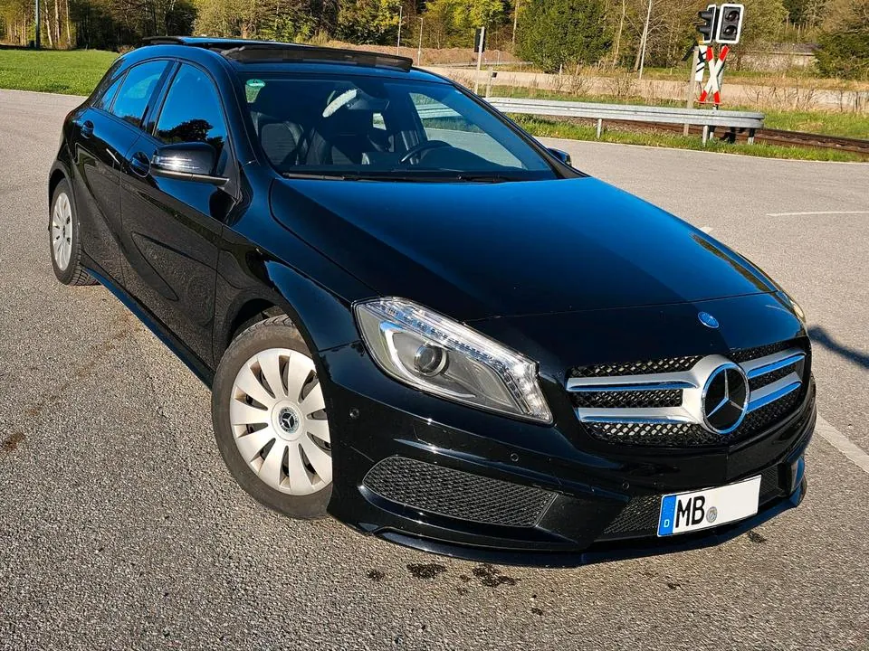 Mercedes-Benz A200 Amg Line
