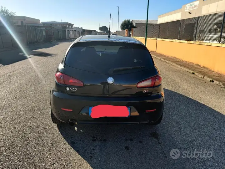 Alfa Romeo 147 2008 photo 4
