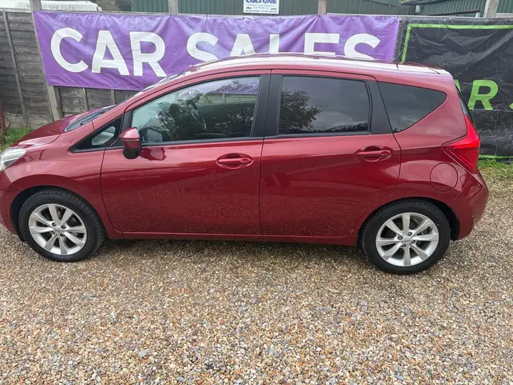 Nissan Note 2013 photo 2