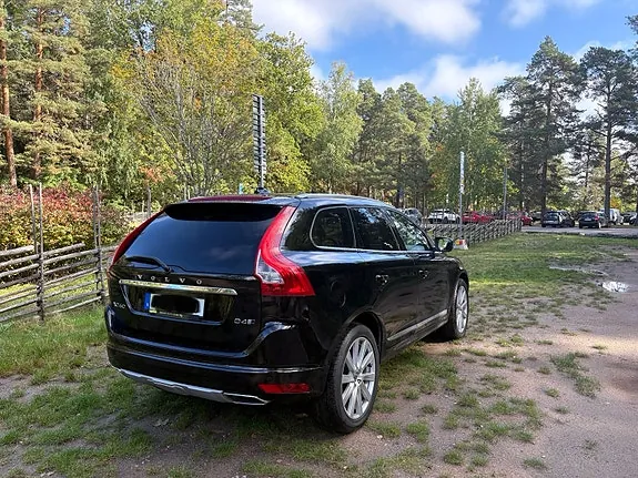Volvo Xc60 2017 photo 2
