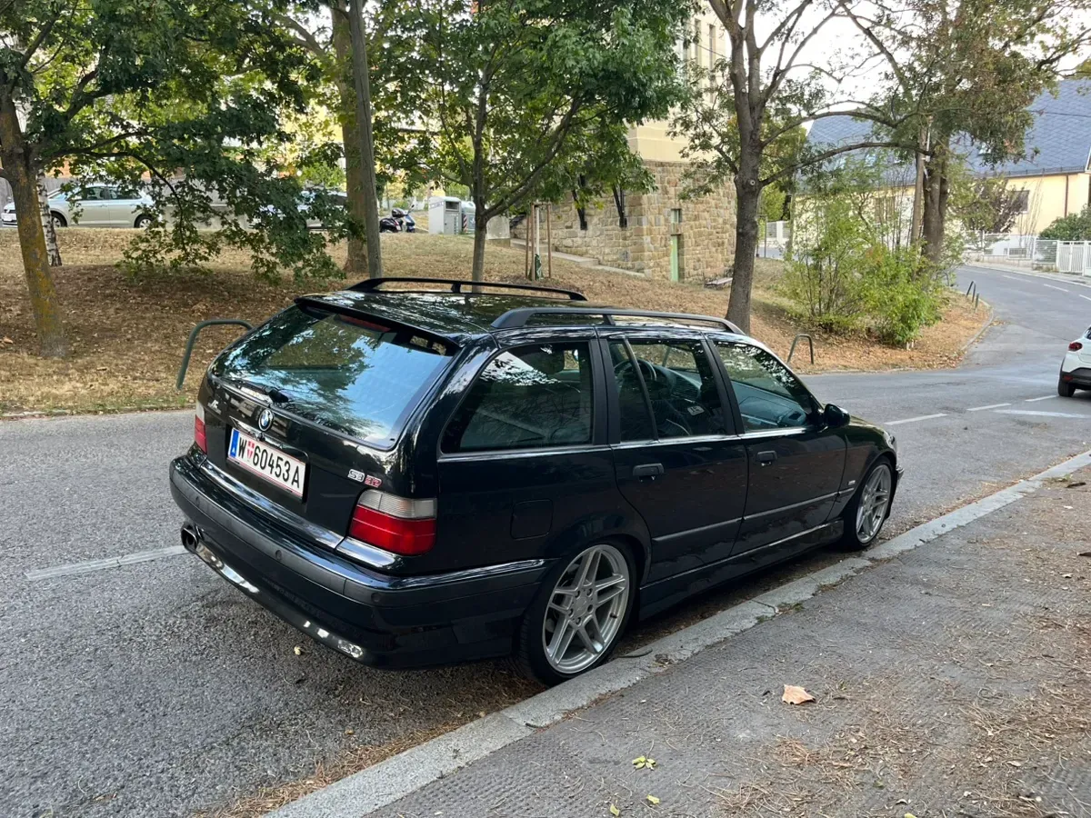 BMW 3 Series 1998 photo 3