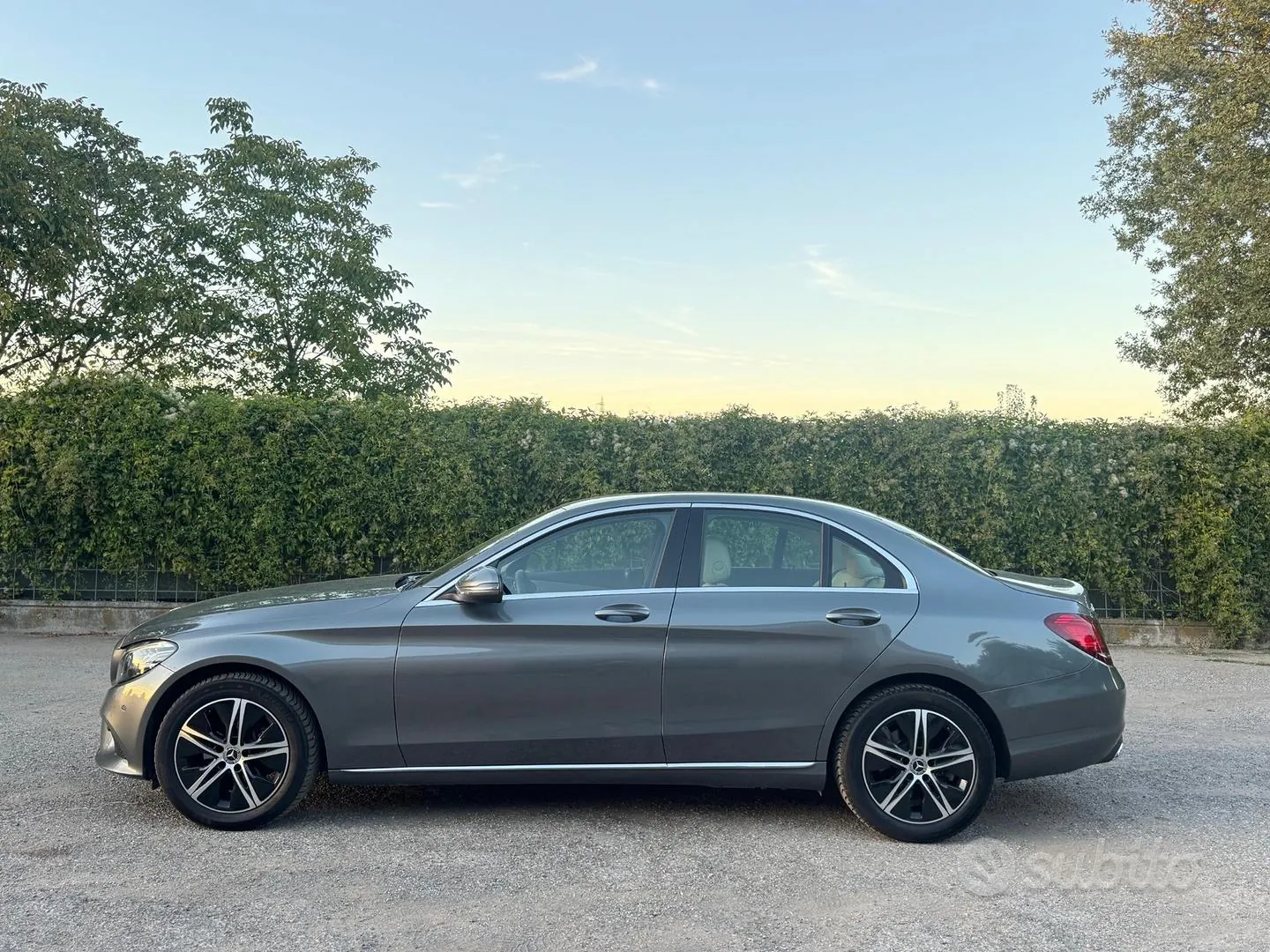 Mercedes-Benz C 2020 photo 3