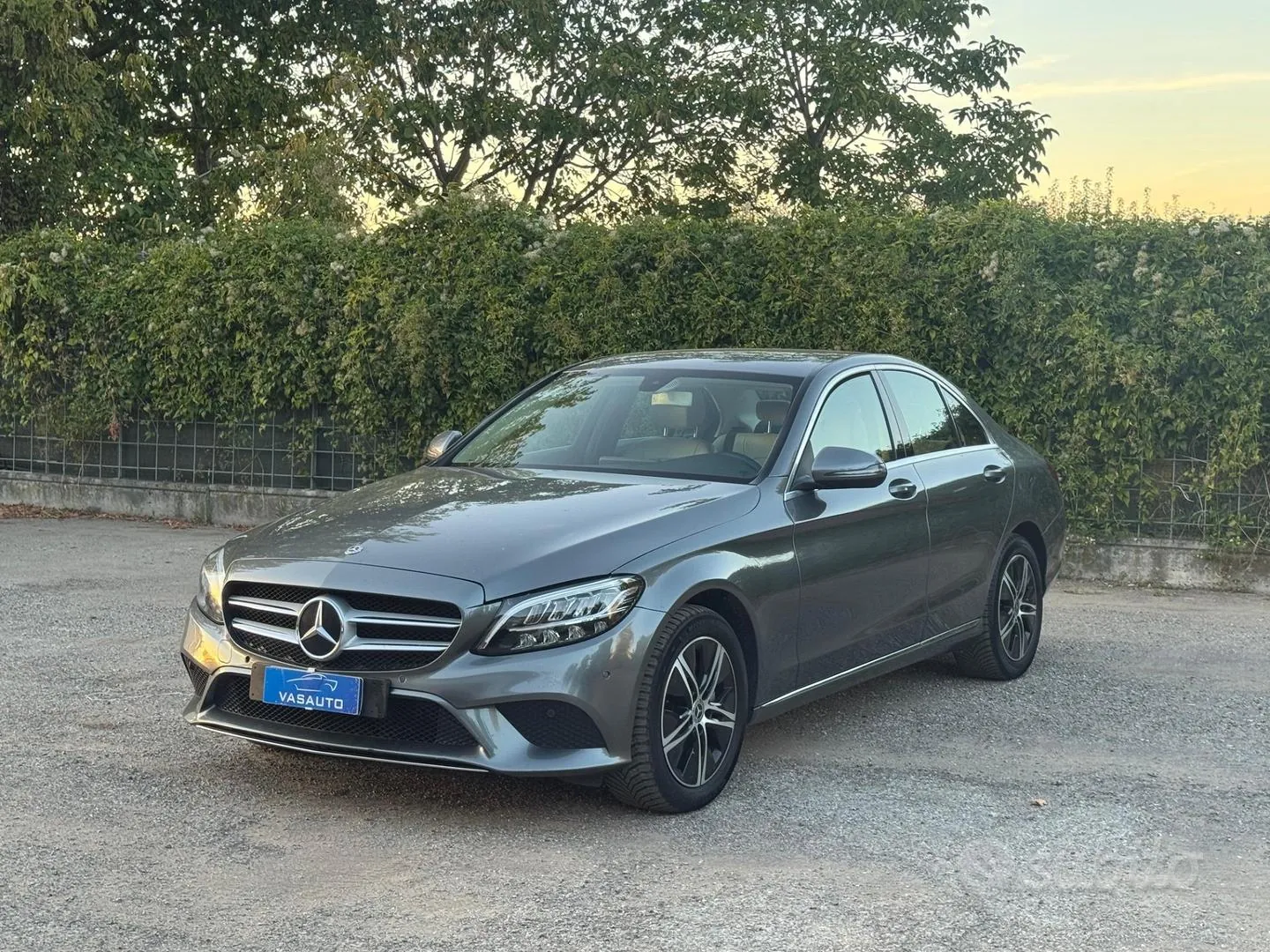 Mercedes-Benz C 2020 photo 2