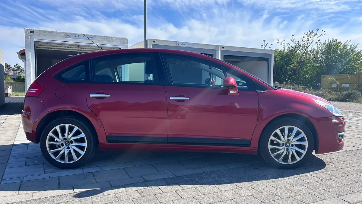 Citroen C4 2009 photo 3
