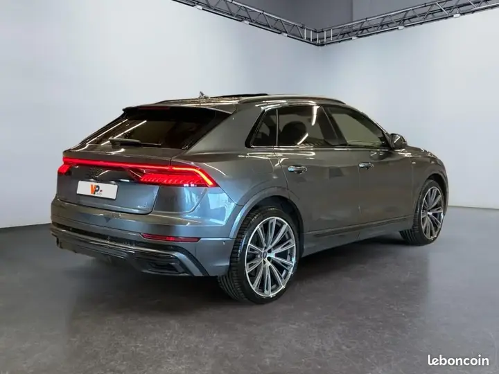 Audi Q8 2024 photo 4
