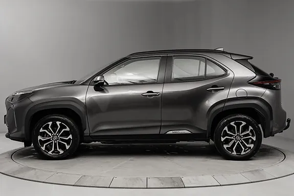 Toyota Yaris Cross 2022 photo 2