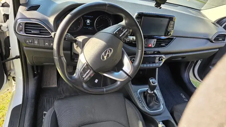 Hyundai I30 2018 photo 2