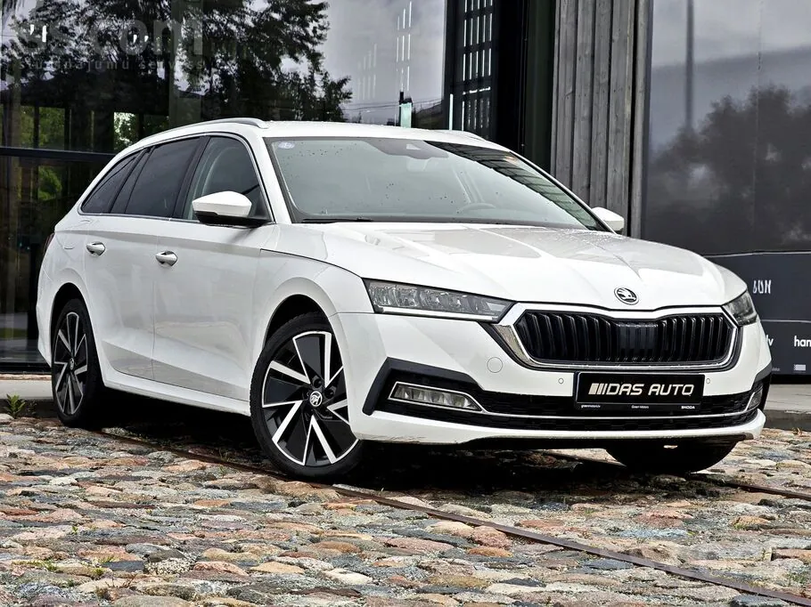 Skoda Octavia 2021 photo 2