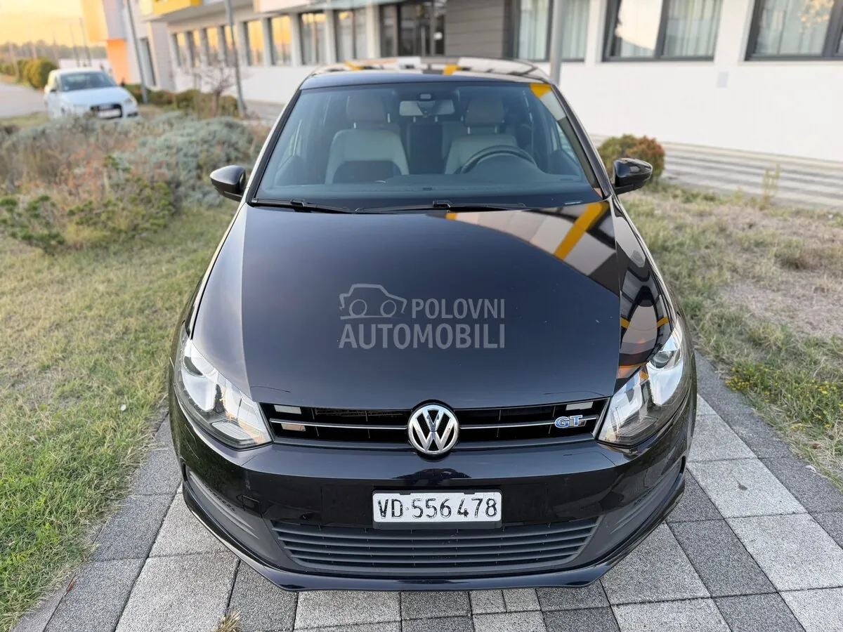 Volkswagen Polo 2013 photo 2