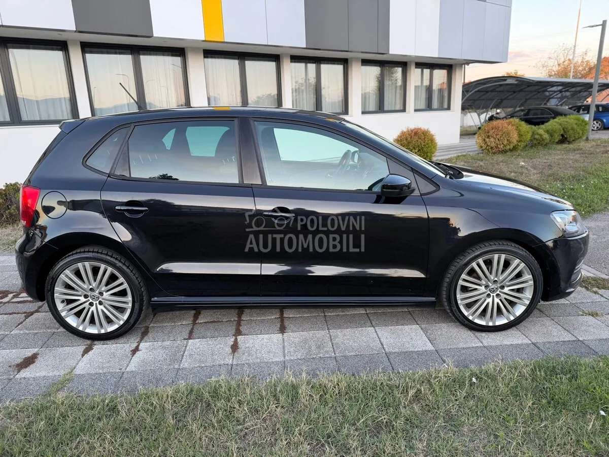 Volkswagen Polo 2013 photo 4