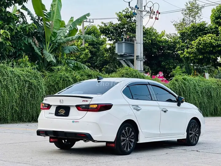 Honda City 2025 photo 5