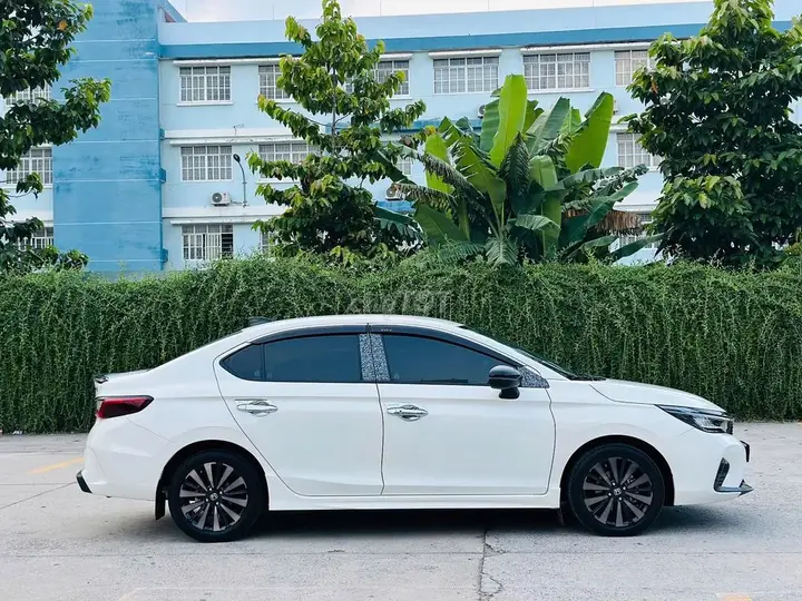 Honda City 2025 photo 4