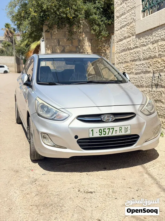 Hyundai Accent 2016 photo 3