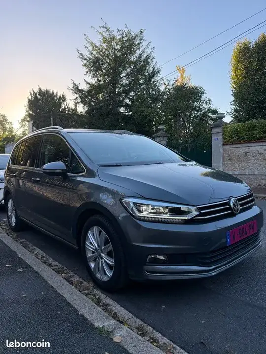 Volkswagen Touran 2019 photo 3