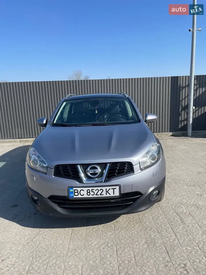 Nissan Qashqai 2010 photo 2