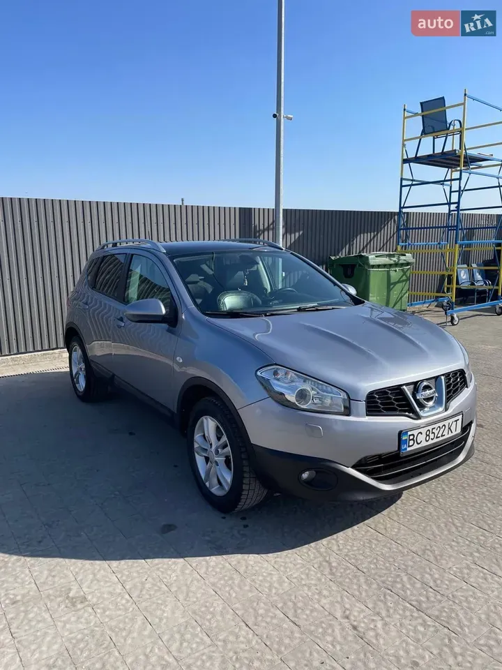 Nissan Qashqai 2010 photo 4