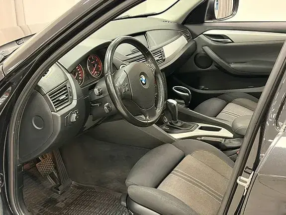 BMW X1 2010 photo 5