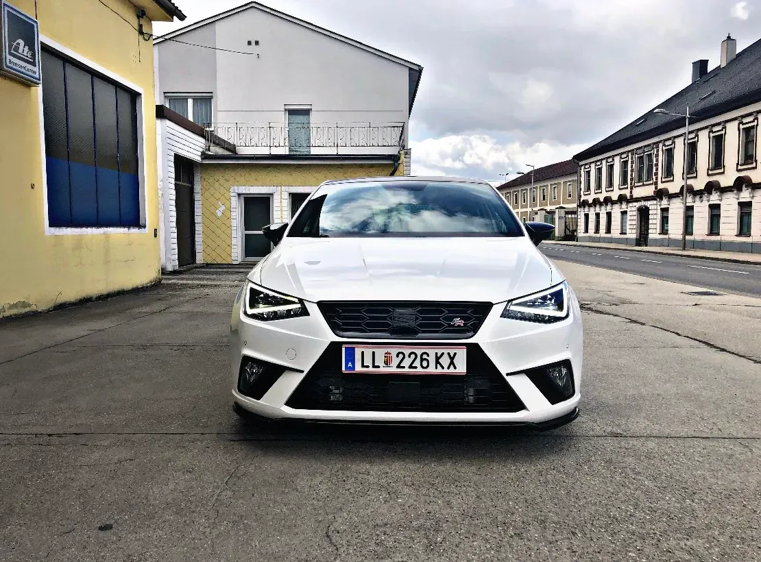 Seat Ibiza 2020 photo 2