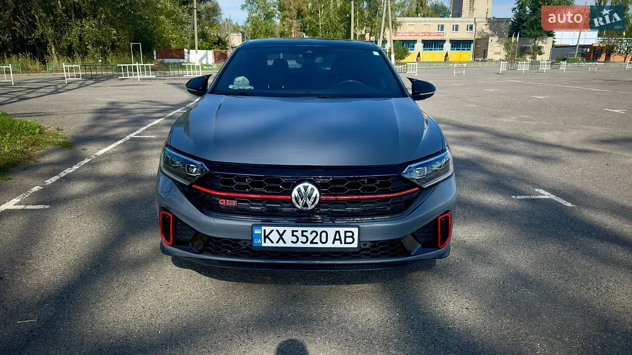Volkswagen Jetta 2020 photo 3