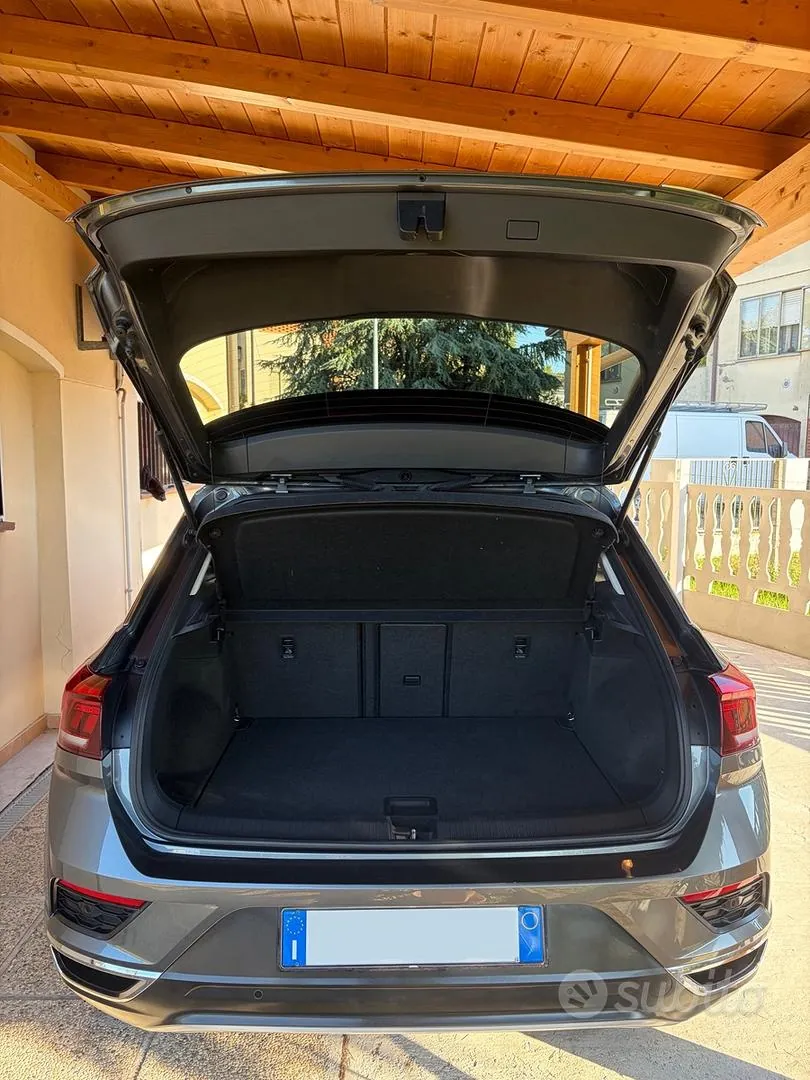 Volkswagen T-Roc 2018 photo 3