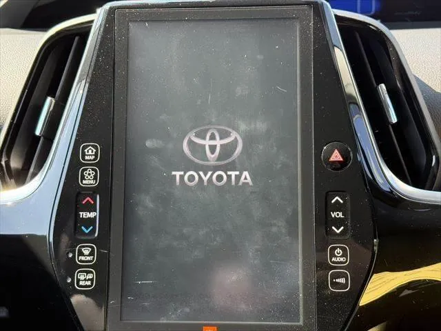 Toyota Prius Phv 2017 photo 4
