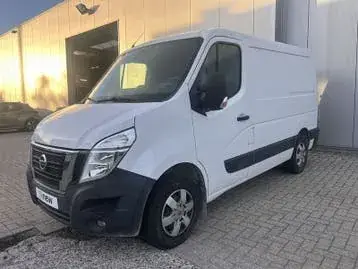 Nissan Nv400