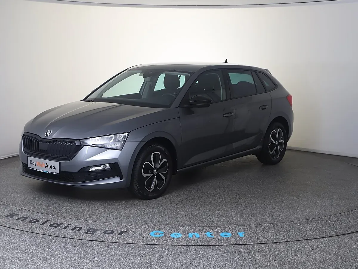 Skoda Scala 2023 photo 2