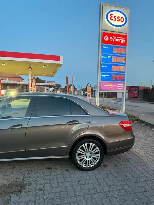 Mercedes-Benz E220 Cdi