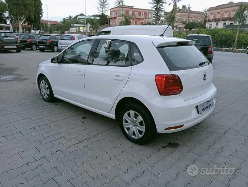 Volkswagen Polo 2016 photo 5