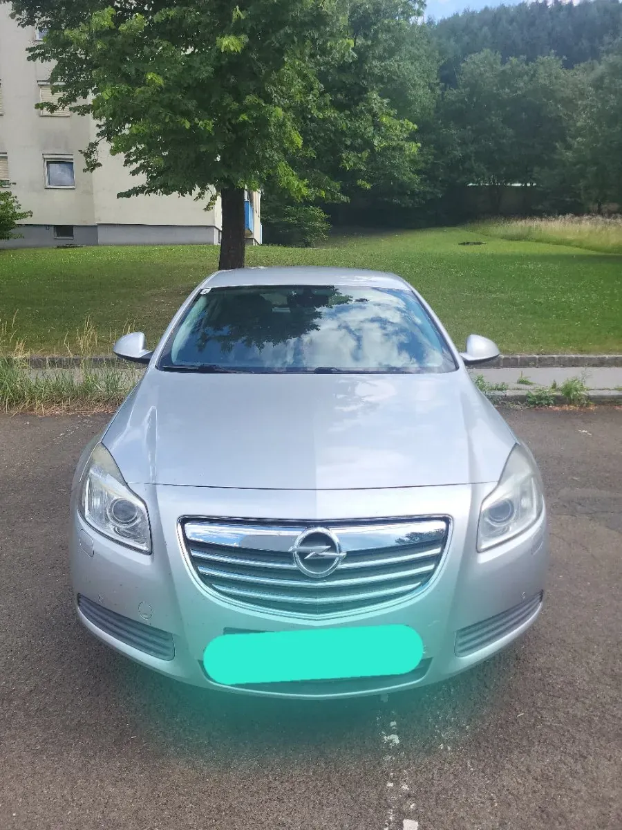 Opel Insignia 2010 photo 2