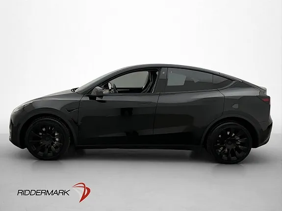 Tesla Model Y 2023 photo 5