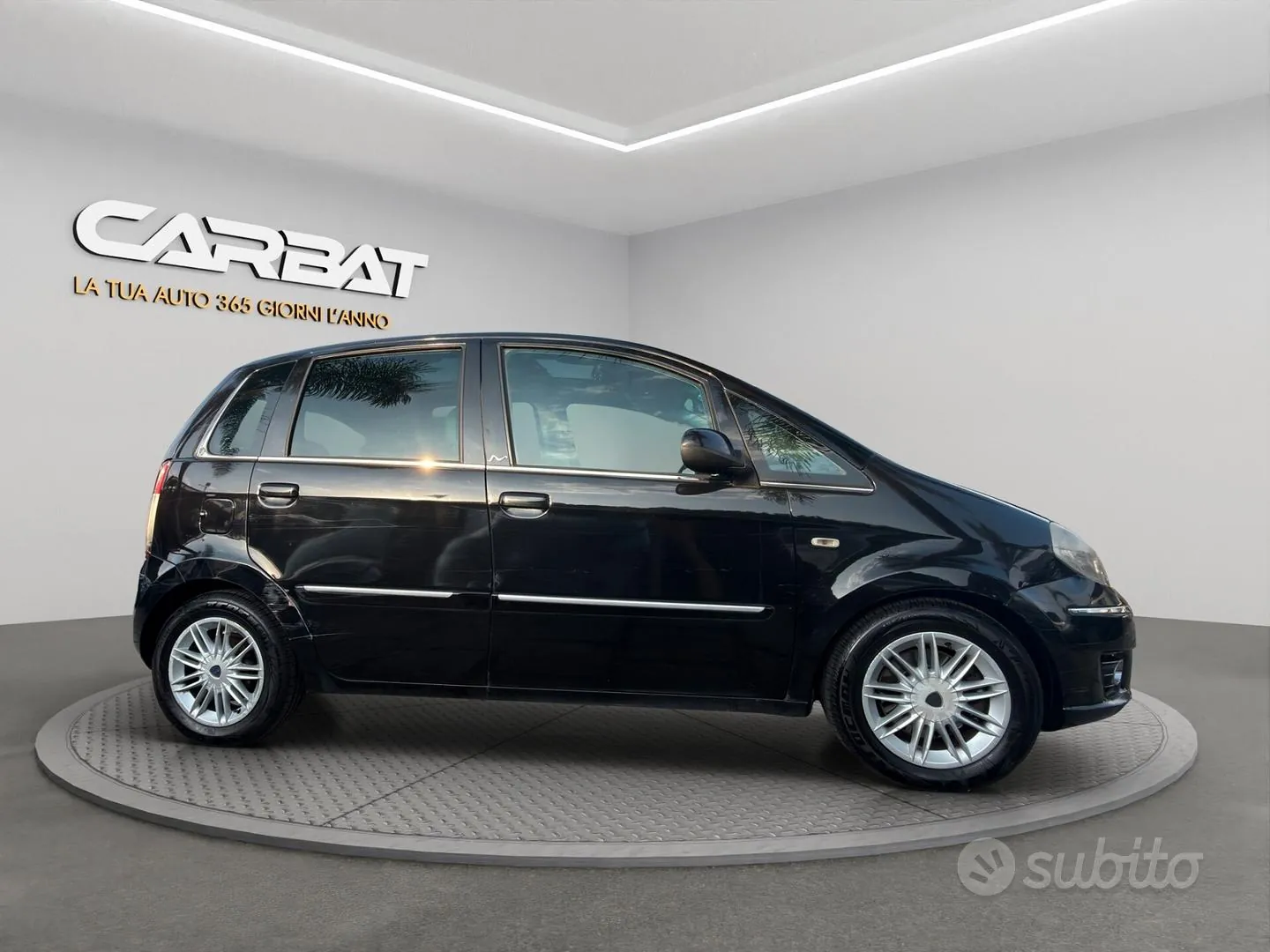 Lancia Musa 2010 photo 4