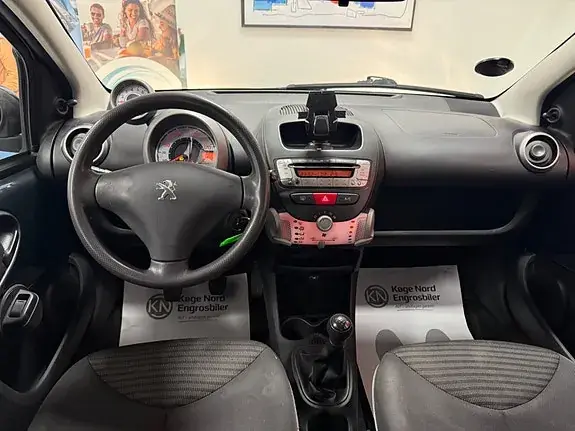 Peugeot 107 2014 photo 5
