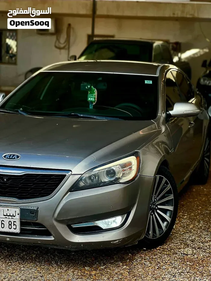 Kia Cadenza