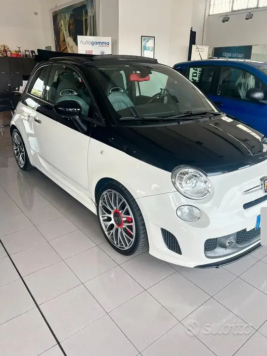 Abarth 595 2016 photo 2