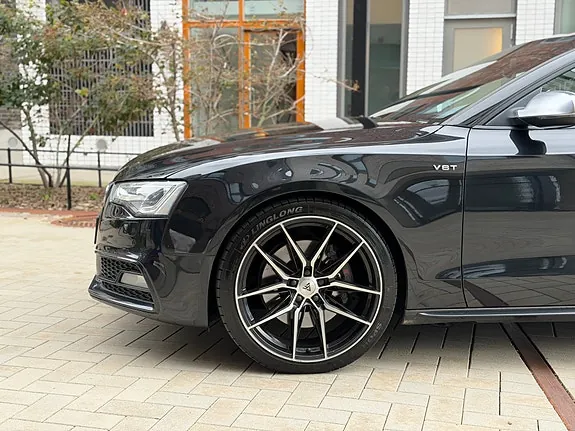 Audi S5 2012 photo 5