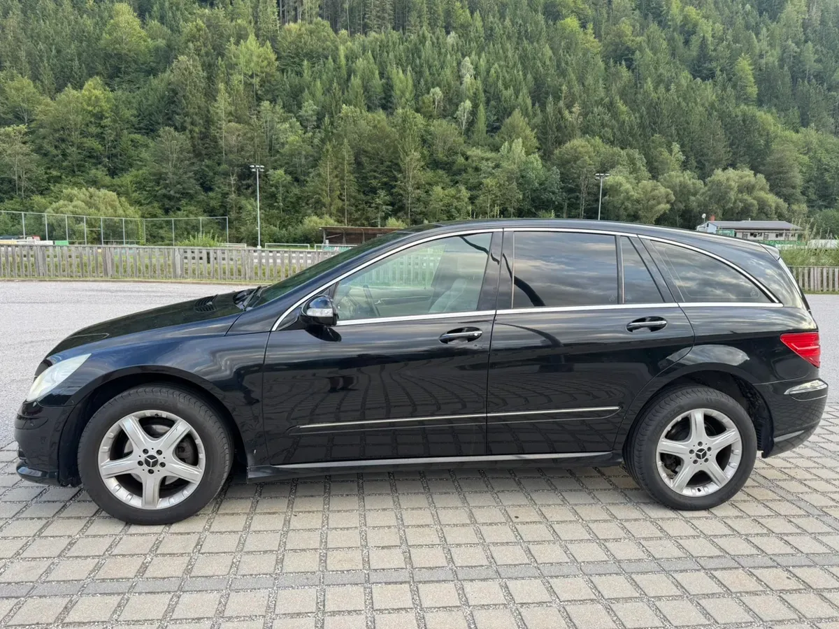Mercedes-Benz R-Class 2009 photo 3